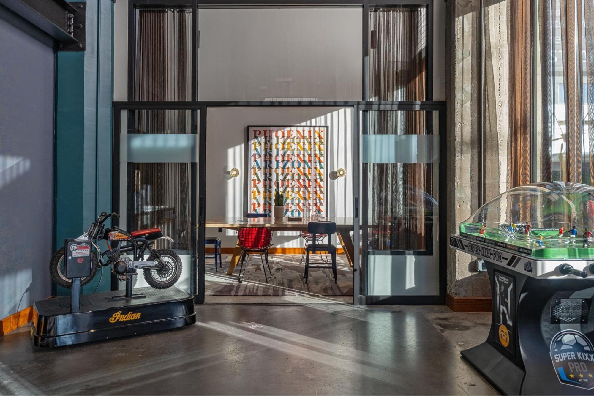 Moxy Phoenix Downtown Eksteriør bilde