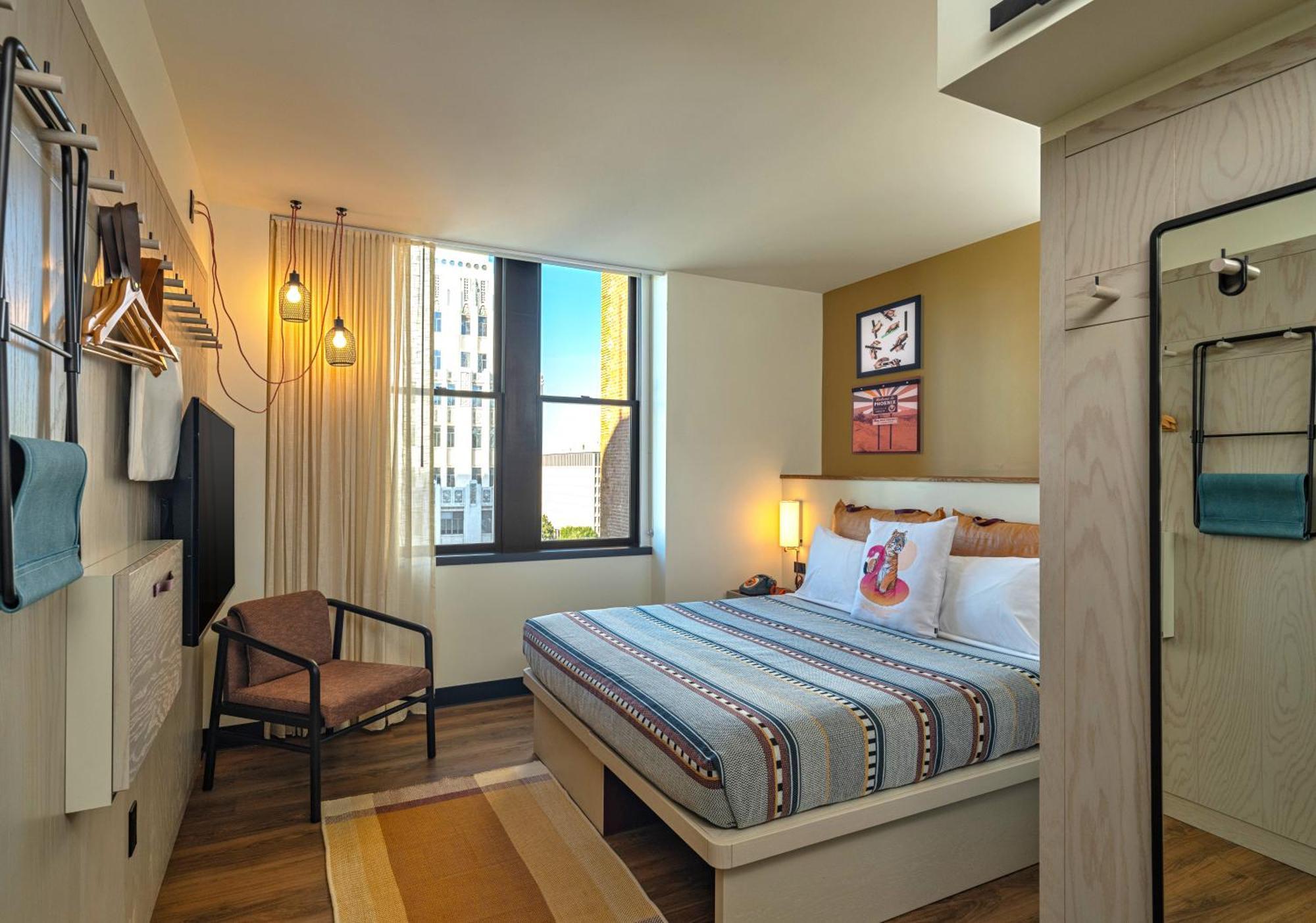 Moxy Phoenix Downtown Eksteriør bilde